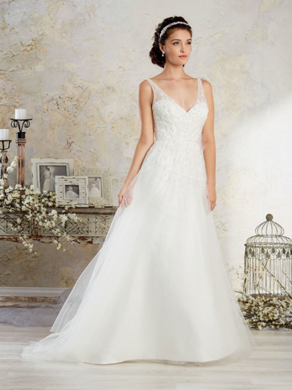 Alfred Angelo Ivory Embellished Modern Vintage Wedding Gown